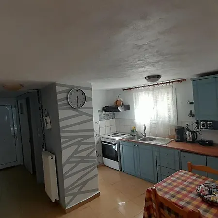 George House Apartment