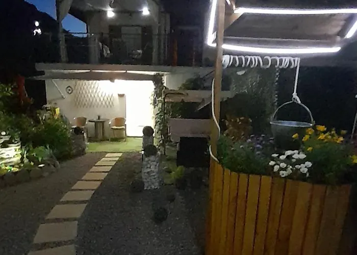 George House Leonídion